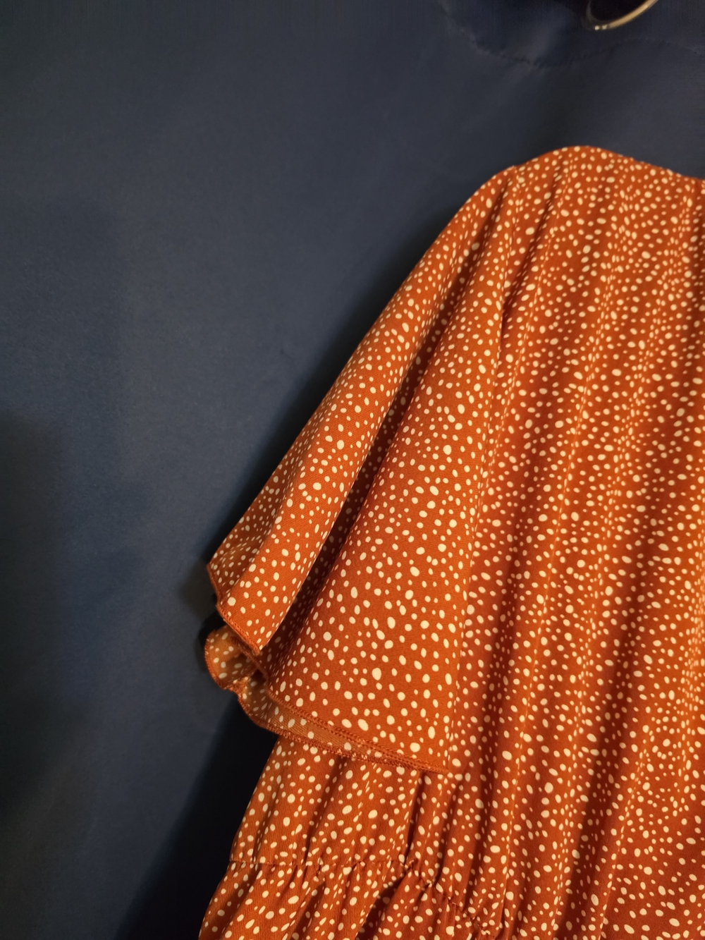 SHEIN Rust Orange V-Neck Midi Dress with White Dot Print - Picture 5 of 7